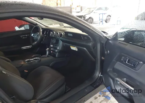 2016 Ford Mustang V6 z USA, uszkodzony, nr VIN 1FA6P8AM9G5251298